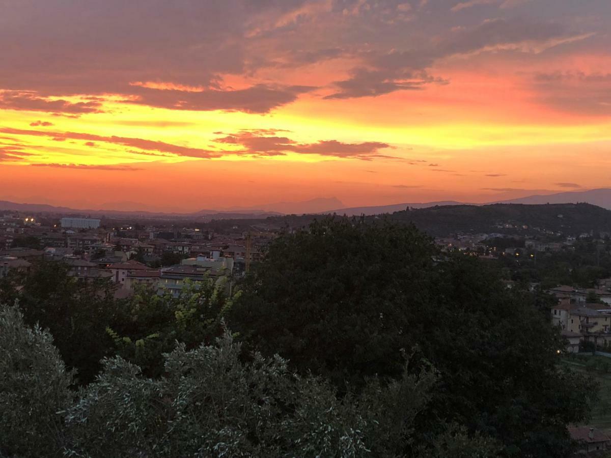 Villa Il Bacio Del Sole ヴェローナ エクステリア 写真